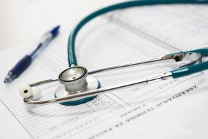 ¿Cómo actuar ante una negligencia médica?