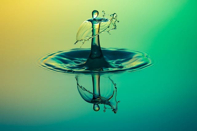 Agua ionizada vs. agua hidrogenada: todo lo que tienes que saber
